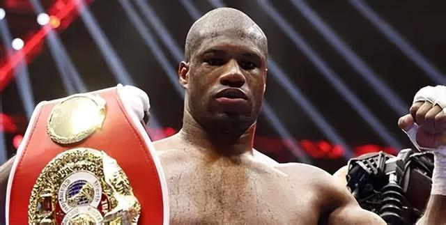 熊猫体育APP-坏消息！张志磊对决杜布瓦恐要泡汤，杜布瓦还想挑战世界拳王宝座|丹尼尔·杜布瓦|法比奥·沃德利|拳迷|弗兰克·沃伦|法比奥_新浪体育_新浪新闻