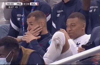 1623196341165010739.gif 熊猫体育APP-F1退赛卡丁车撞线!本泽马轻伤无碍?吉鲁上场就灵